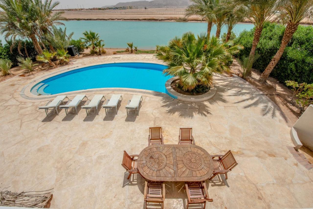 Beautiful 4 Bedroom White Villa With Heated Pool Hurghada Exteriér fotografie